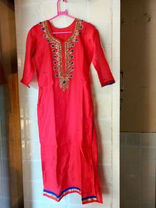 Red Gotapatti Kurti