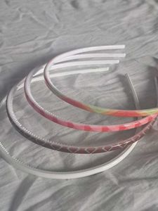 Get 4 Cute Headbands for 199