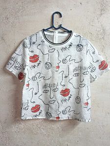 Abstract Face Print Mesh Top