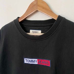 Tommy Jeans Logo Tee