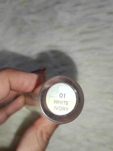 ✨Matt Look Concealer✨