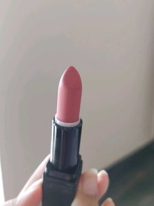 Swiss Beauty Dare to Matte Lipstick