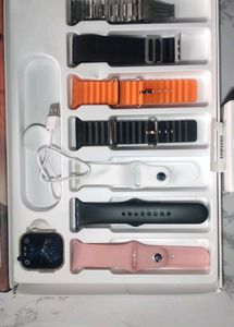 Samsung Buds And 7in1 Uktra watch Combi