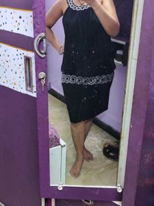 xxl Black Sleeveless Dress with sequences