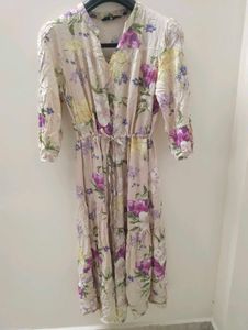 Elegant Floral Tiered Maxi Dress