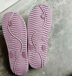 Comfortable Women's Pink Flip Flops