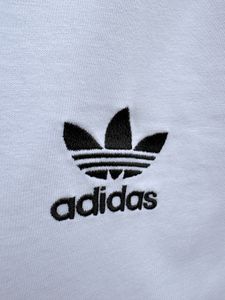 Adidas T-Shirt