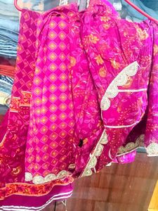 Beautiful😍Vibrant Pink Floral Print kurti set