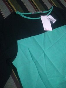 Colorblock 3/4 Sleeve Dress