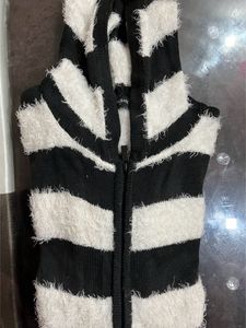 Women Furr Zipper