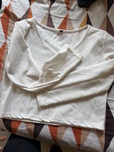 combo sale is there. h&amp;m &amp; white top