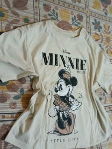 Disney Minnie Mouse T-Shirt