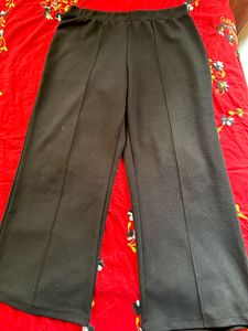 Stylish Black Wide-Leg Pants
