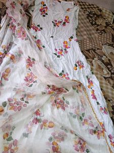 White Floral Kurta Set with light wash duppata