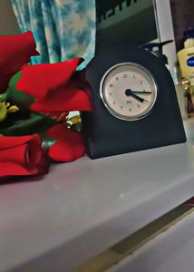 Saudi Arabia Vintage Desk Clock