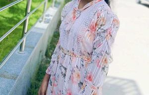 Beautiful Floral Print Maxi Dress