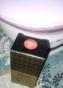 Faces Canada Comfy Matte Lipstick
