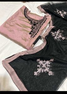 Elegant Pink &amp; Black Kurta Set