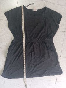 Casual Grey Knit Dress with Pockets