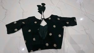 lehenga, blouse with odhani
