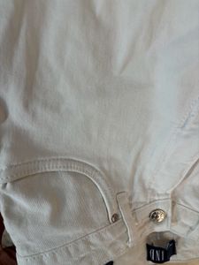 WHITE FLARED JEANS (negotiable)