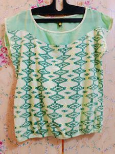 🇳🇿💫🎀Stylish Green Geometric Print Sheer Top