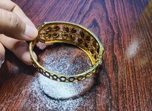 Gold-toned Bracelet