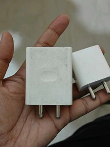 Combo Of 2 Charger Apple And Realme Not Working