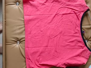 Crop T-shirt With Size 'L'