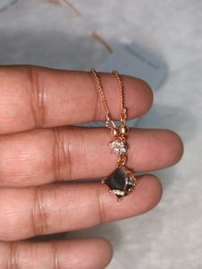 Black Pendant With Chain