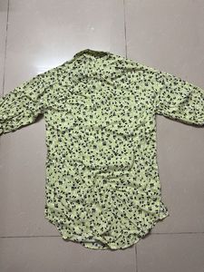 Floral Print Button-Up Tunic
