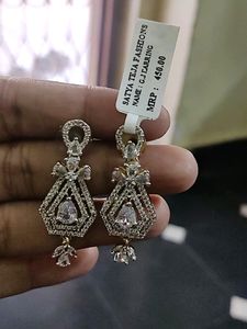 Sparkling Teardrop Dangle Earrings