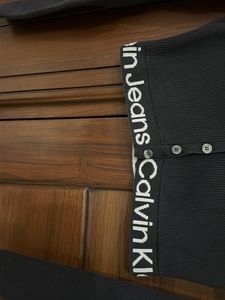 Calvin Klein Cropped Cardigan