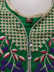 Beautiful Green XL Kurta Set with Dupatta