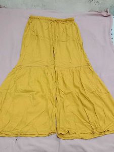 kurti and garara