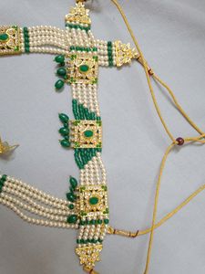 Pearl Green &amp; White Beads Jewellery Set
