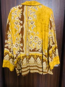 Westside Gia Curve Top