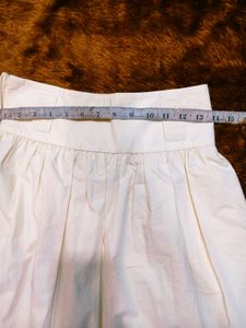 NEW Chic White Pleated Skirt