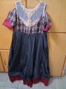 XXL Cold shoulder black gown