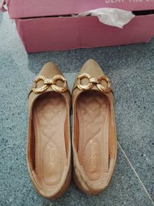 DressBerry Women's Pointed Toe Ballerinas