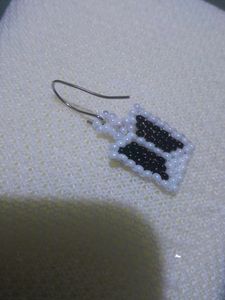 I'm Selling Beautiful Pearls Earing For BTS ARMY