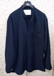 Dunst modern Henley neck shirt