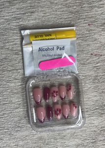 Press On Nails Set