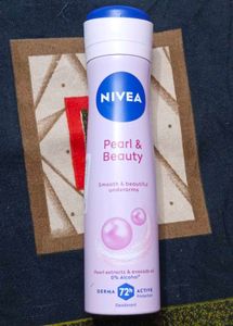 NIVEA Pearl & Beauty Deodorant