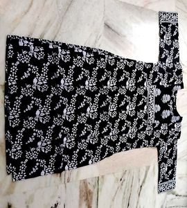 ♣️♠️Black &amp; White Floral Print Kurta