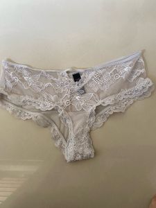 Lace &amp; Celestial Print Bras 2(vs panty free)