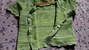 light green knitted button-front crop top