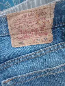 Levi's 501 Jeans 32" waist