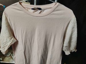Sweetheart Eyelet Sleeve Top