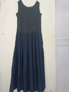 black  Sleeveless Anarkali Gown